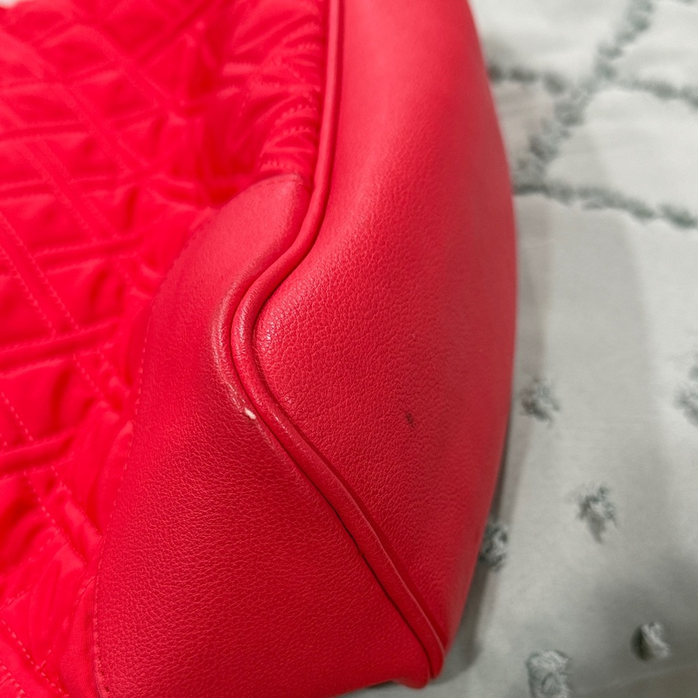 Vera Bradley Vibrant Red Quilted Satchel - Picture 2 of 13